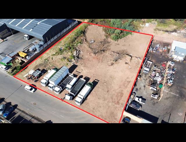 2,706M² VACANT LAND FOR SALE IN STORMILL